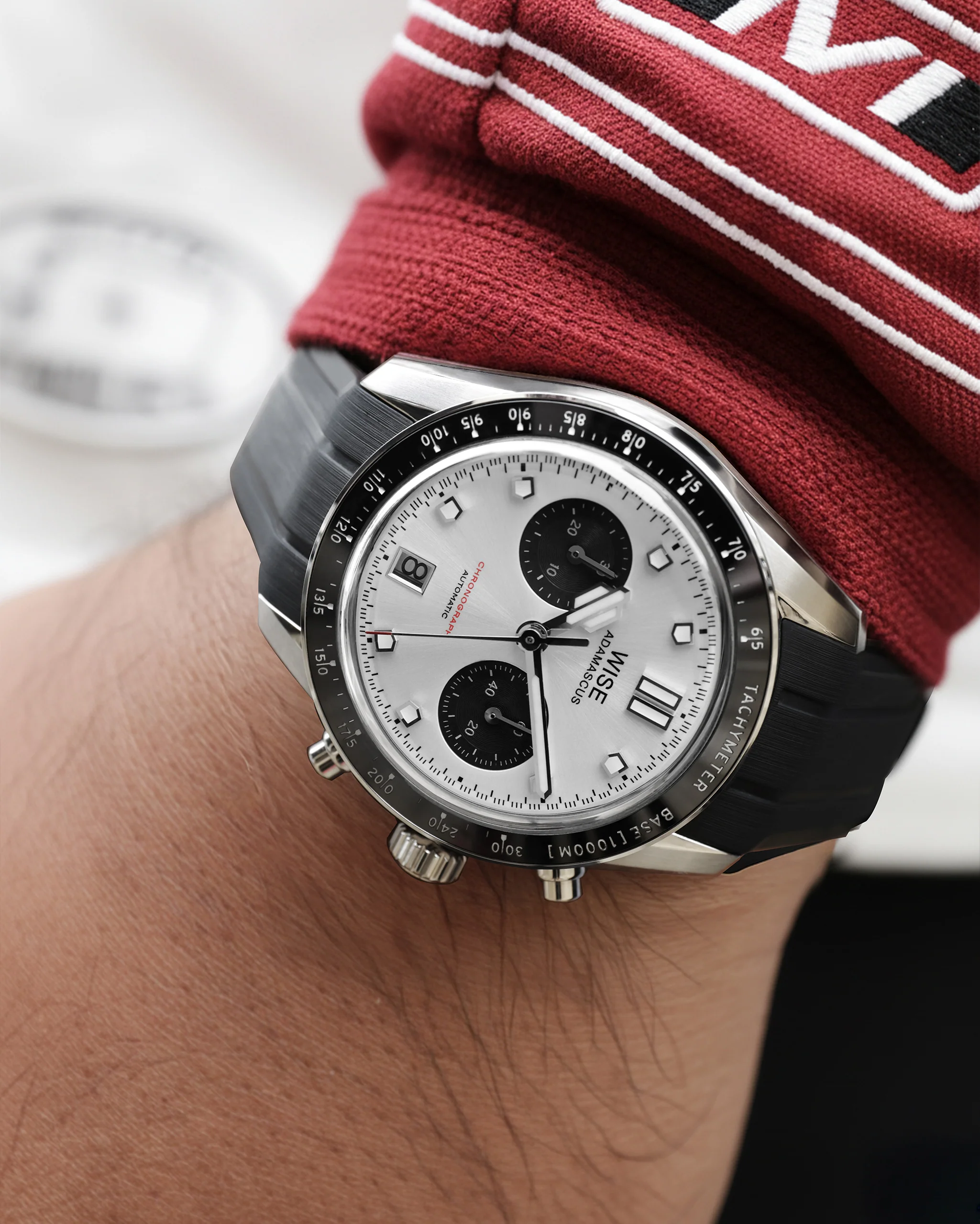 ADAMASCUS AD8 Chronograph White-Black - Image 4